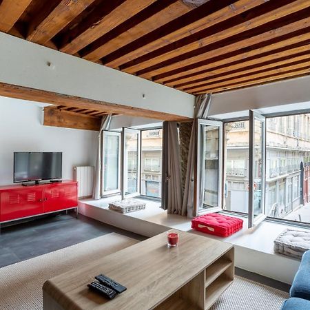 Guestready - Le Duplex Des Pentes Lejlighed Lyon Eksteriør billede